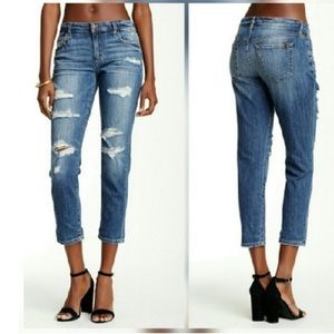Joe’s jeans slim leg crop